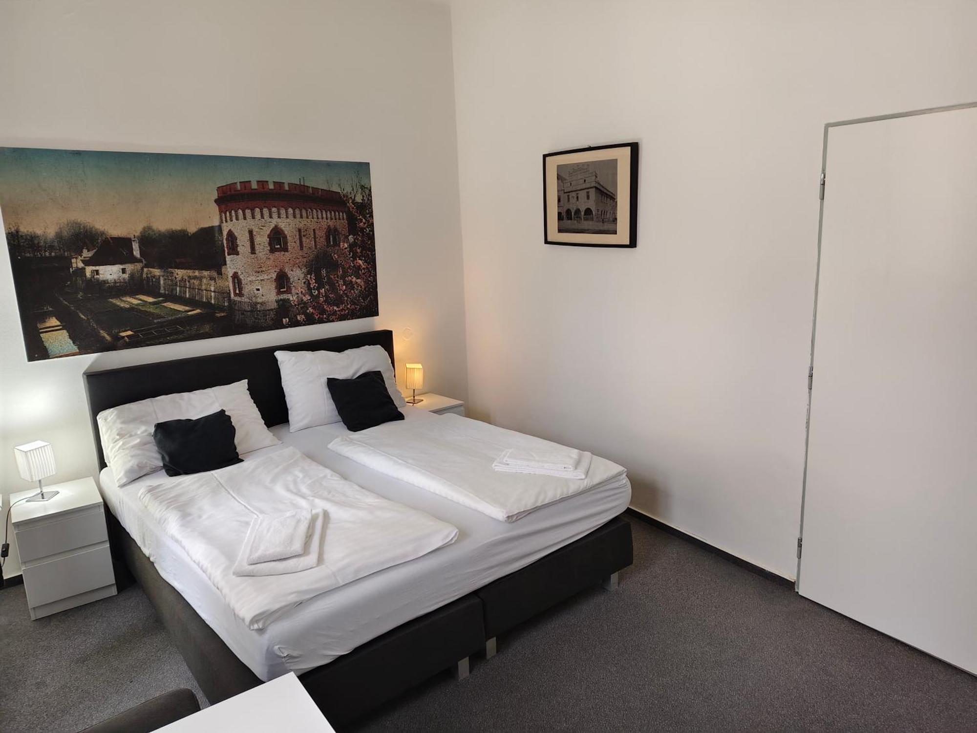 Hotel Bily Konicek เชบอนย์ ภายนอก รูปภาพ