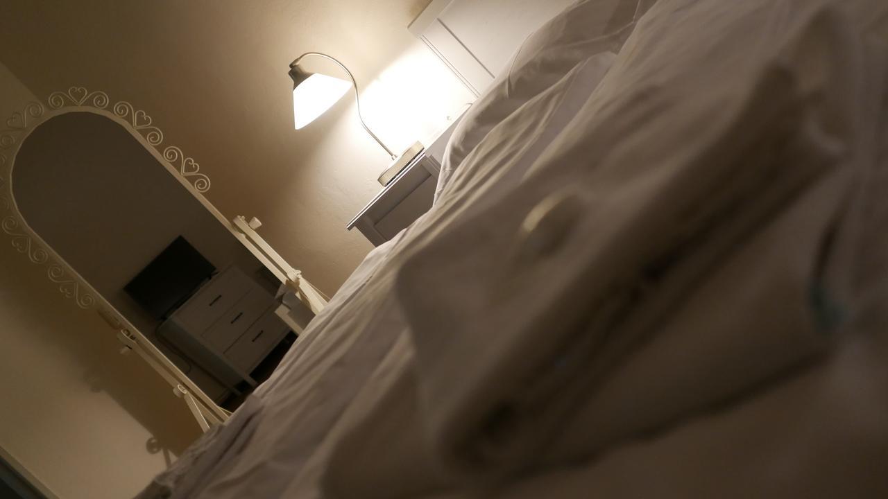 Hotel Bily Konicek เชบอนย์ ภายนอก รูปภาพ